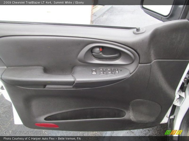 Summit White / Ebony 2009 Chevrolet TrailBlazer LT 4x4
