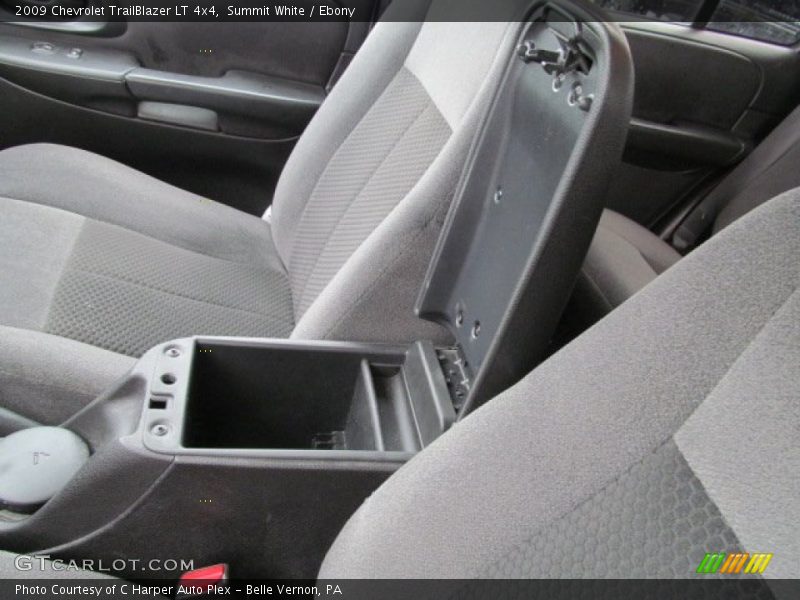 Summit White / Ebony 2009 Chevrolet TrailBlazer LT 4x4