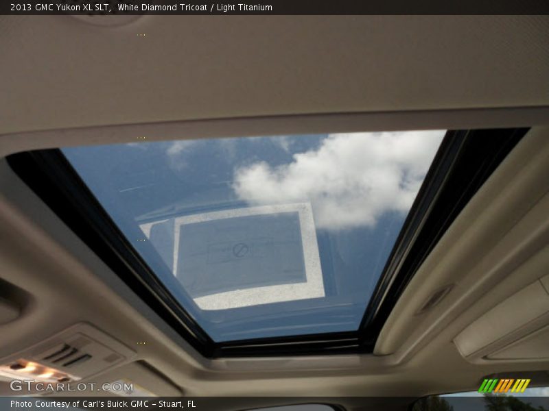 White Diamond Tricoat / Light Titanium 2013 GMC Yukon XL SLT