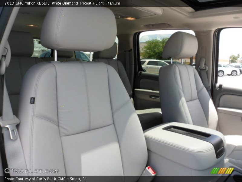 White Diamond Tricoat / Light Titanium 2013 GMC Yukon XL SLT
