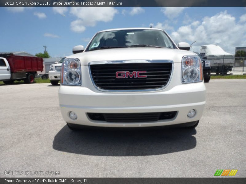 White Diamond Tricoat / Light Titanium 2013 GMC Yukon XL SLT