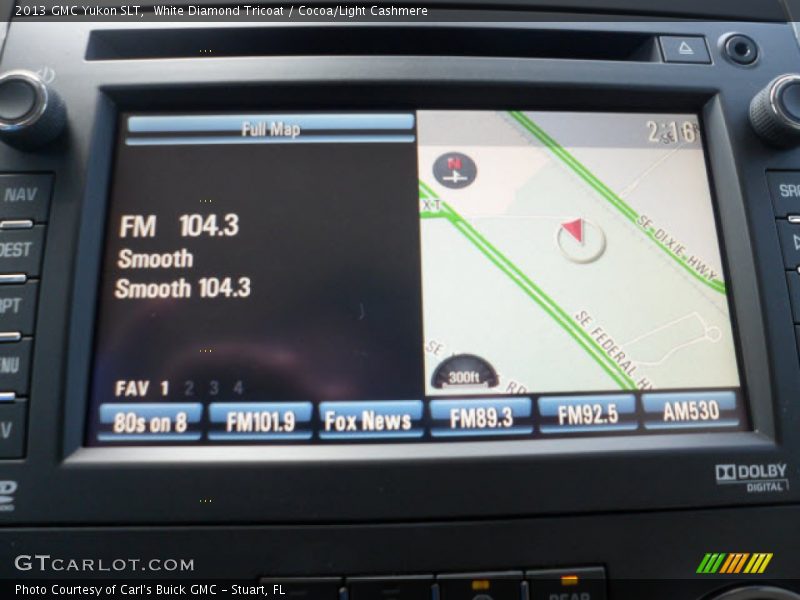 White Diamond Tricoat / Cocoa/Light Cashmere 2013 GMC Yukon SLT