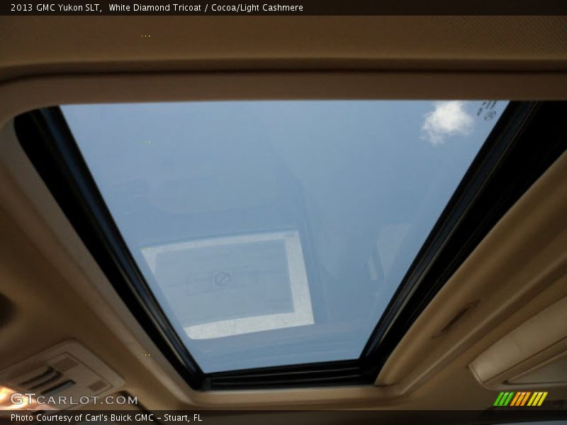 White Diamond Tricoat / Cocoa/Light Cashmere 2013 GMC Yukon SLT