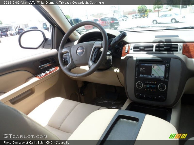 White Diamond Tricoat / Cocoa/Light Cashmere 2013 GMC Yukon SLT