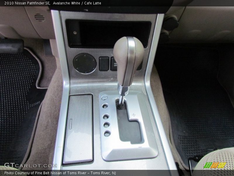 Avalanche White / Cafe Latte 2010 Nissan Pathfinder SE