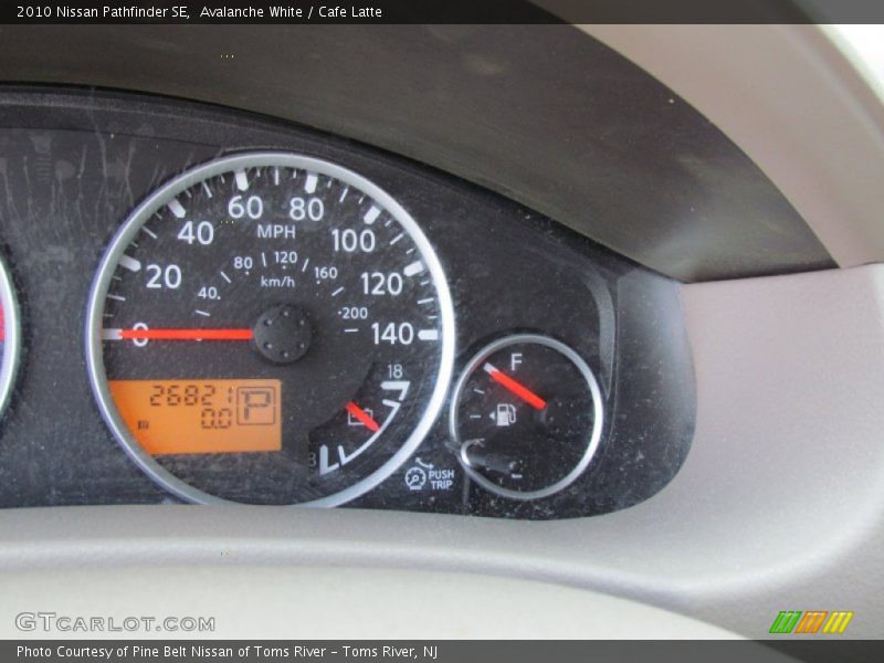 Avalanche White / Cafe Latte 2010 Nissan Pathfinder SE