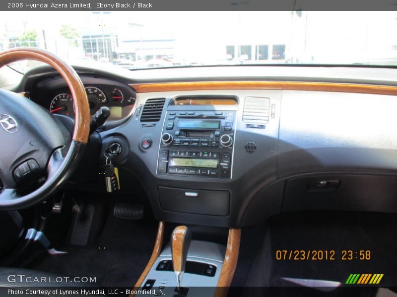 Ebony Black / Black 2006 Hyundai Azera Limited
