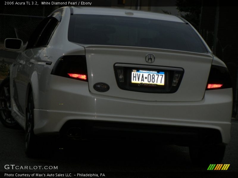 White Diamond Pearl / Ebony 2006 Acura TL 3.2