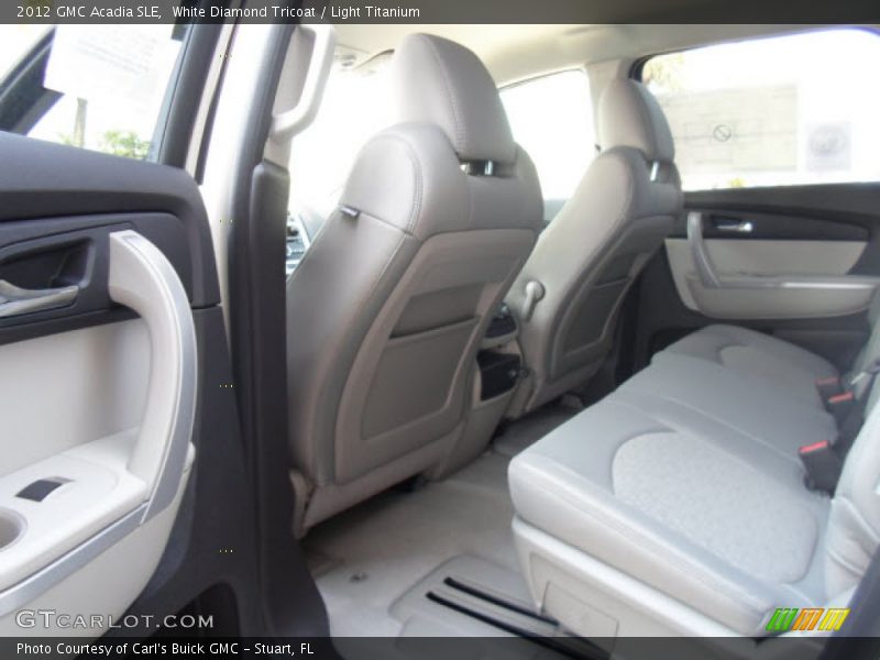 White Diamond Tricoat / Light Titanium 2012 GMC Acadia SLE