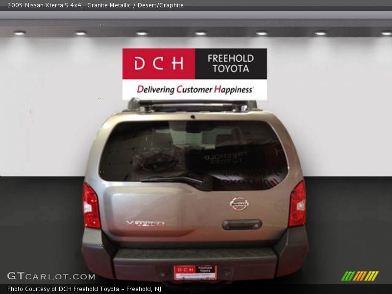 Granite Metallic / Desert/Graphite 2005 Nissan Xterra S 4x4