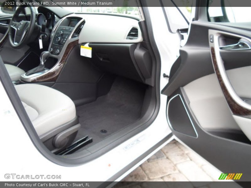 Summit White / Medium Titanium 2012 Buick Verano FWD