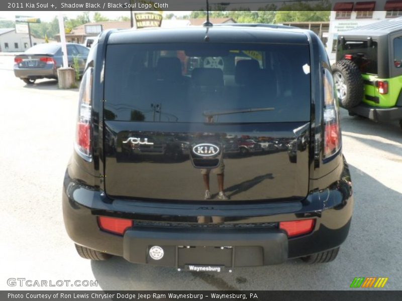 Shadow Black / Black Soul Logo Cloth 2011 Kia Soul +