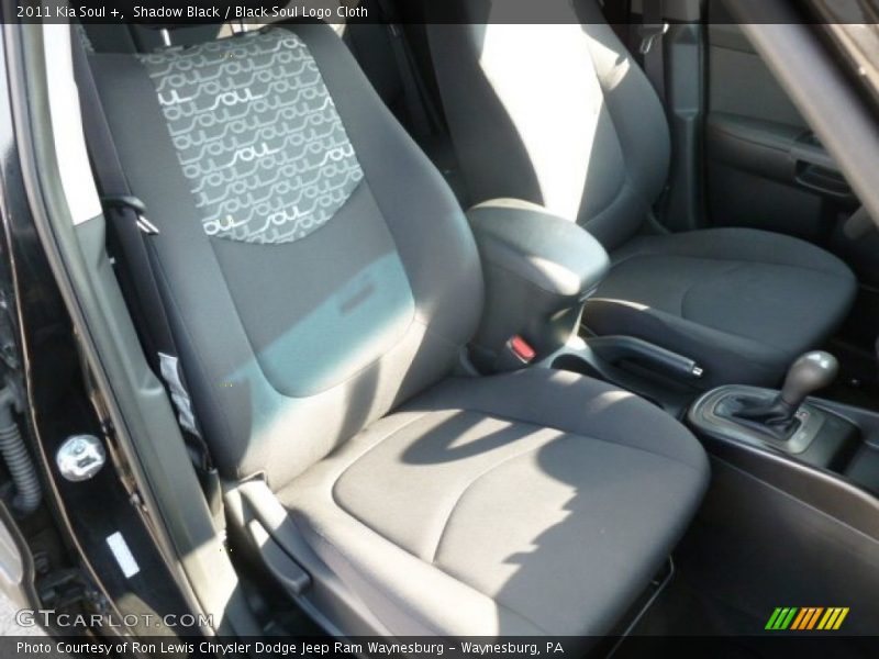 Shadow Black / Black Soul Logo Cloth 2011 Kia Soul +