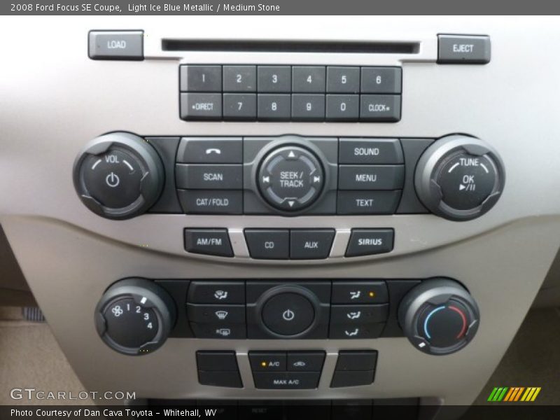 Light Ice Blue Metallic / Medium Stone 2008 Ford Focus SE Coupe