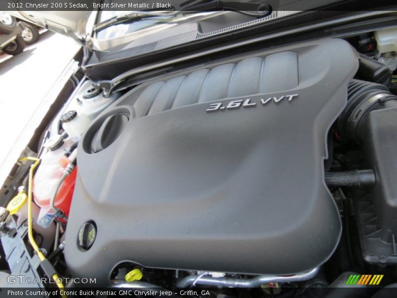 Bright Silver Metallic / Black 2012 Chrysler 200 S Sedan