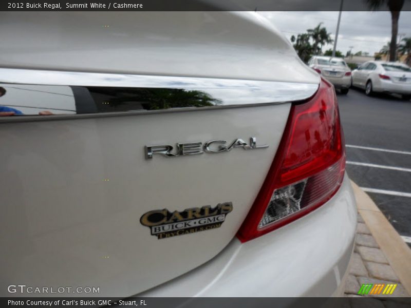 Summit White / Cashmere 2012 Buick Regal