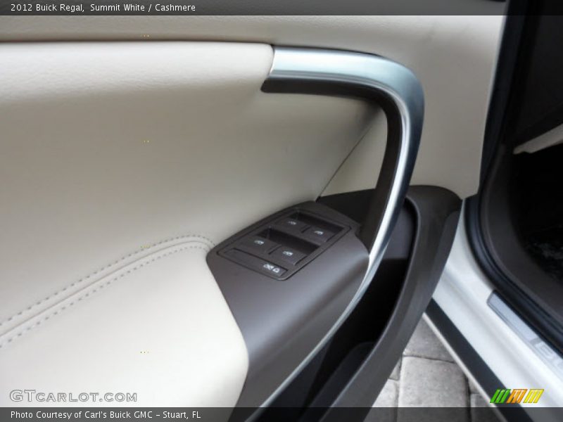Summit White / Cashmere 2012 Buick Regal