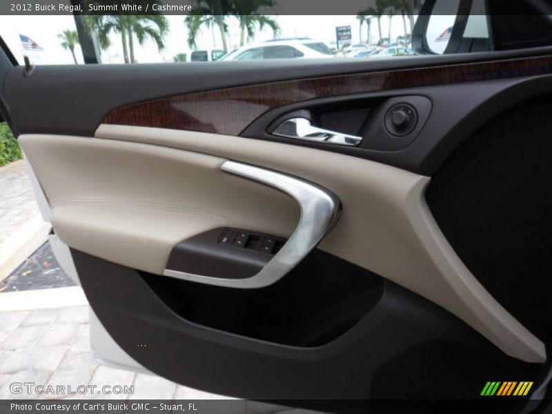 Summit White / Cashmere 2012 Buick Regal