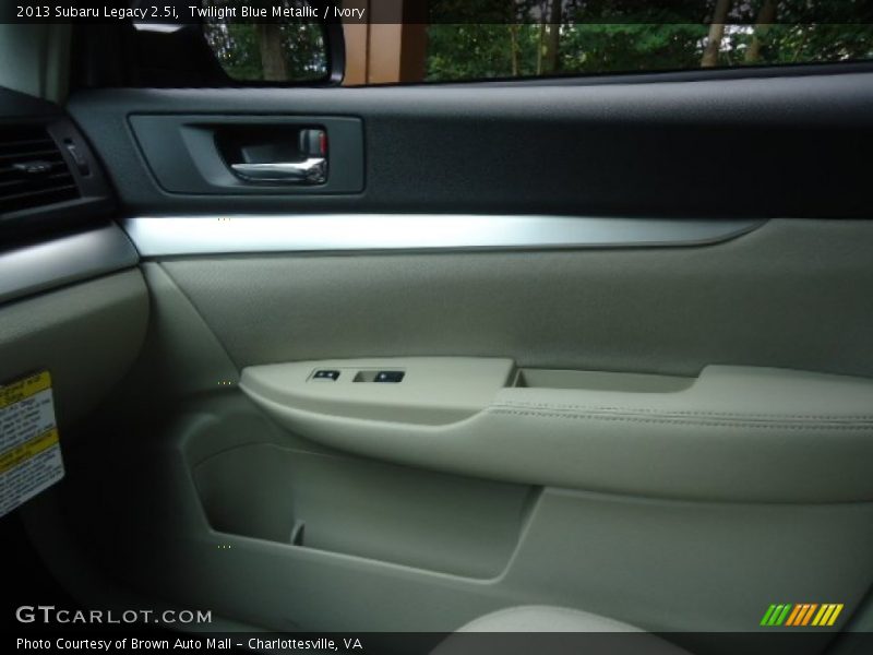 Twilight Blue Metallic / Ivory 2013 Subaru Legacy 2.5i