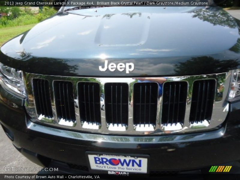 Brilliant Black Crystal Pearl / Dark Graystone/Medium Graystone 2013 Jeep Grand Cherokee Laredo X Package 4x4