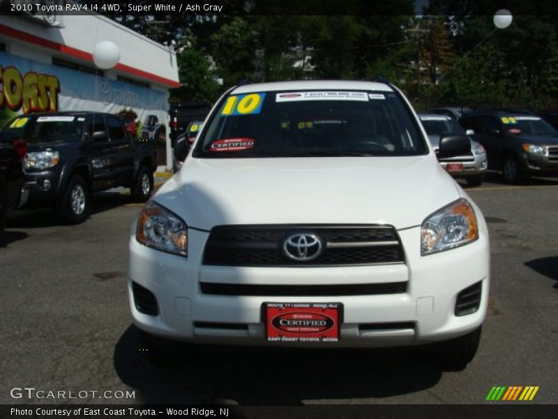 Super White / Ash Gray 2010 Toyota RAV4 I4 4WD