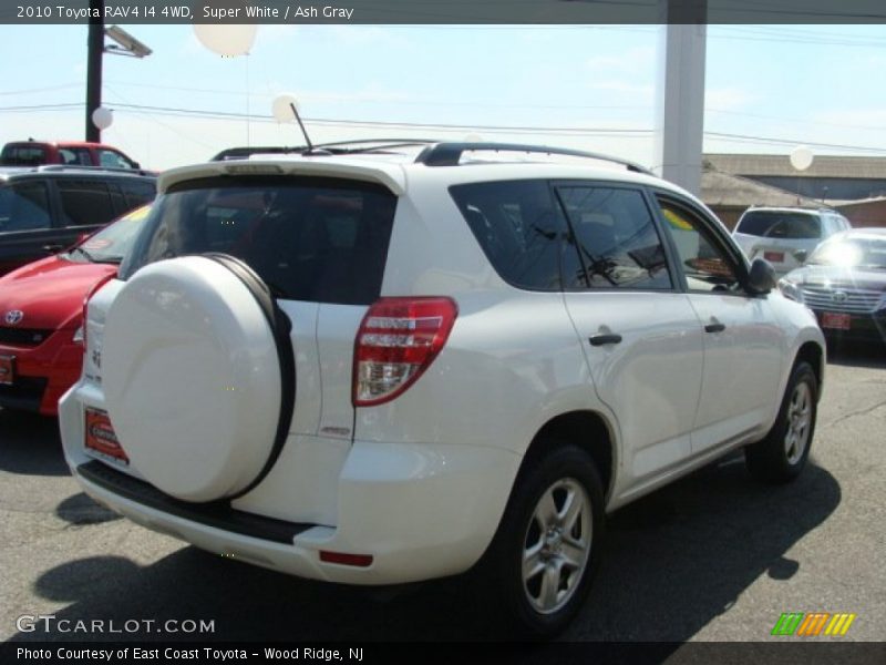 Super White / Ash Gray 2010 Toyota RAV4 I4 4WD