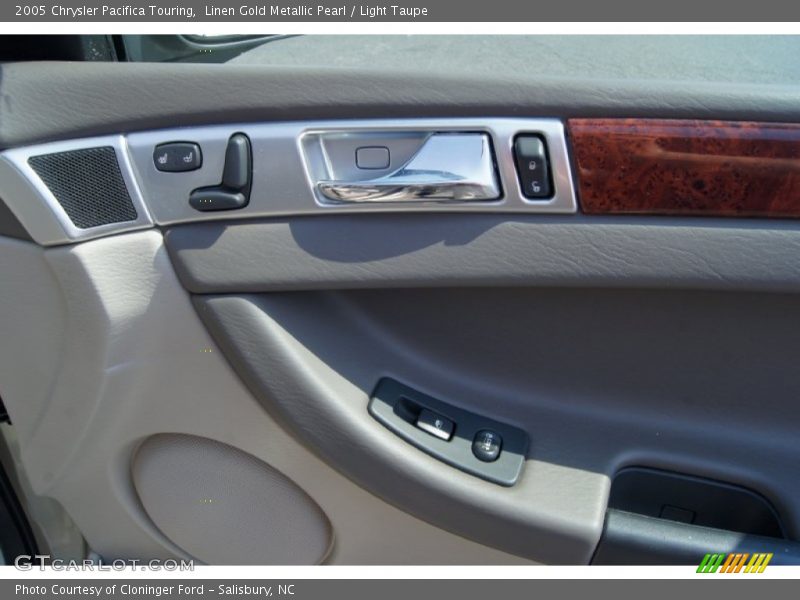 Linen Gold Metallic Pearl / Light Taupe 2005 Chrysler Pacifica Touring
