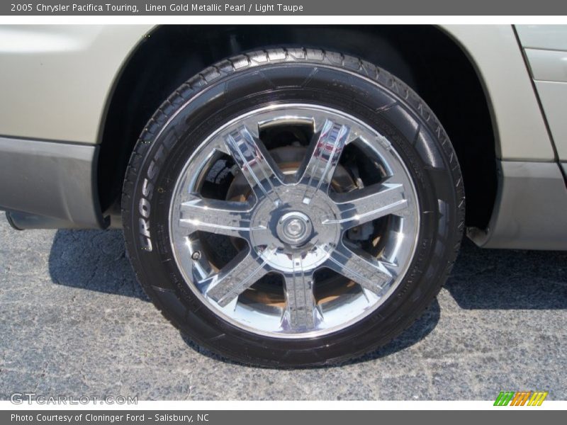 Linen Gold Metallic Pearl / Light Taupe 2005 Chrysler Pacifica Touring