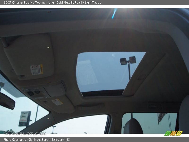 Linen Gold Metallic Pearl / Light Taupe 2005 Chrysler Pacifica Touring