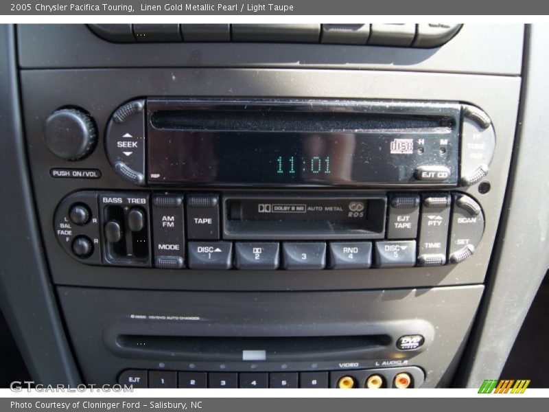 Linen Gold Metallic Pearl / Light Taupe 2005 Chrysler Pacifica Touring