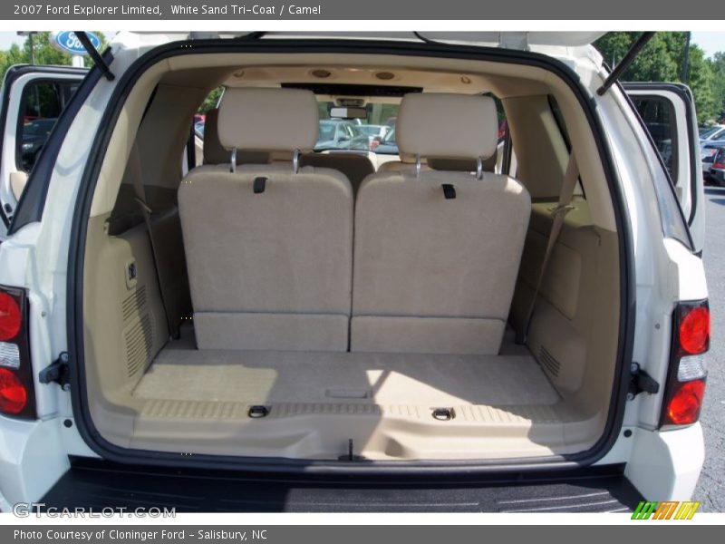  2007 Explorer Limited Trunk