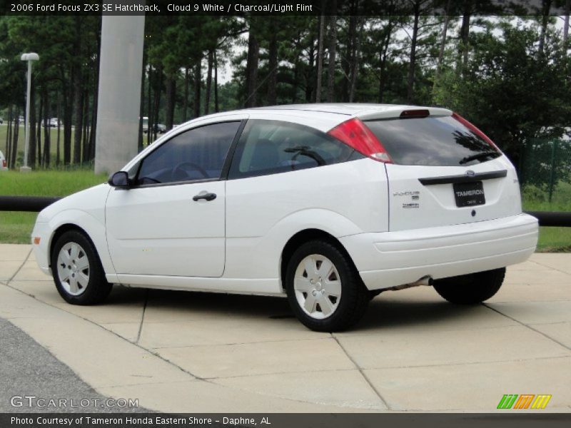Cloud 9 White / Charcoal/Light Flint 2006 Ford Focus ZX3 SE Hatchback