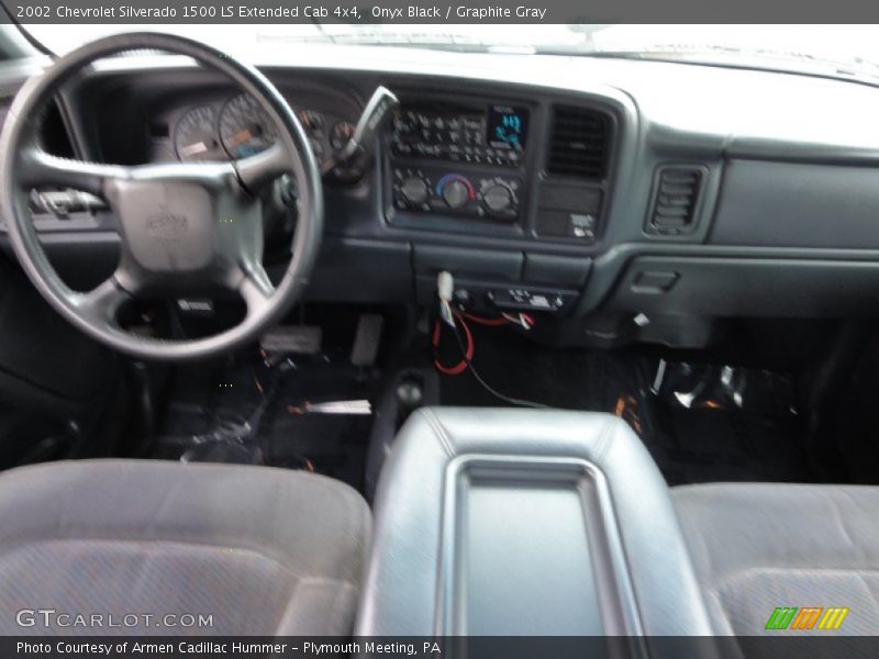 Onyx Black / Graphite Gray 2002 Chevrolet Silverado 1500 LS Extended Cab 4x4