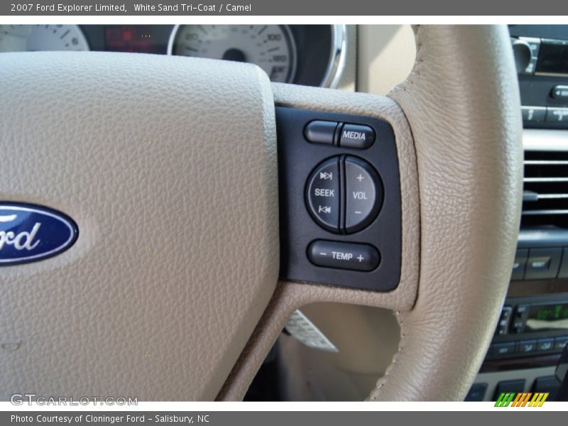 White Sand Tri-Coat / Camel 2007 Ford Explorer Limited