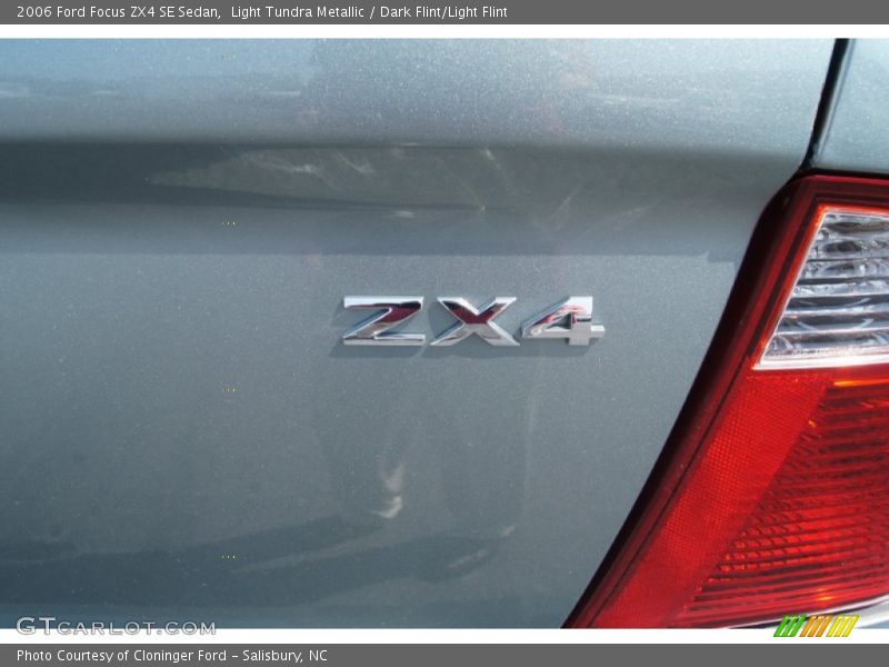 ZX4 - 2006 Ford Focus ZX4 SE Sedan