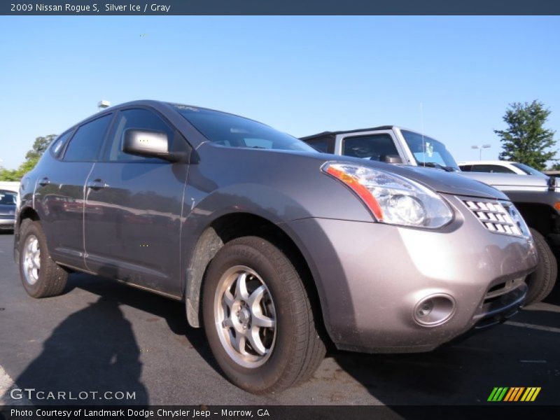 Silver Ice / Gray 2009 Nissan Rogue S