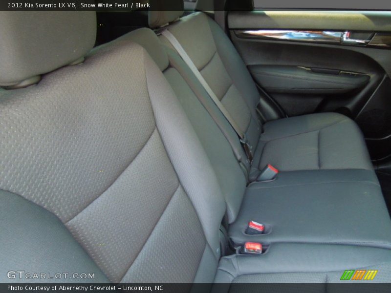 Snow White Pearl / Black 2012 Kia Sorento LX V6