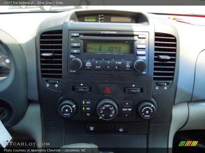 Controls of 2007 Sedona LX