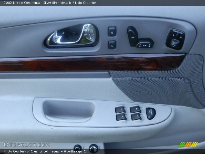 Silver Birch Metallic / Light Graphite 2002 Lincoln Continental