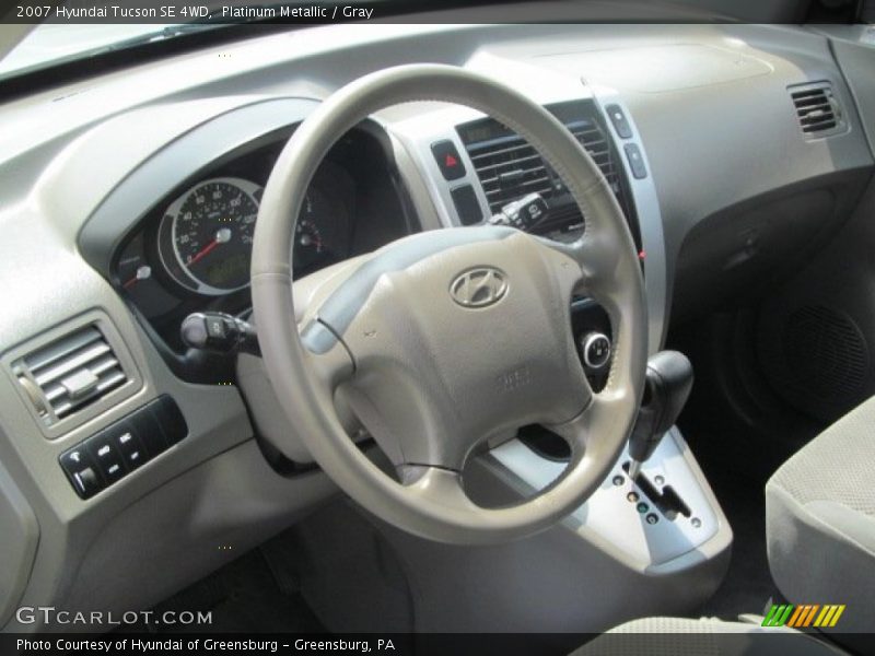 Platinum Metallic / Gray 2007 Hyundai Tucson SE 4WD