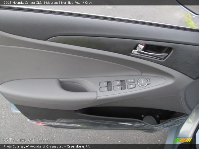 Iridescent Silver Blue Pearl / Gray 2013 Hyundai Sonata GLS