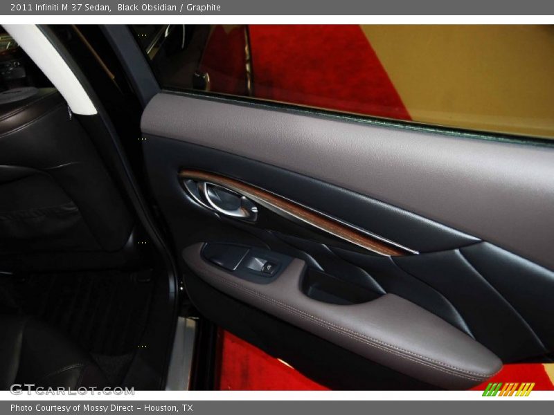 Black Obsidian / Graphite 2011 Infiniti M 37 Sedan