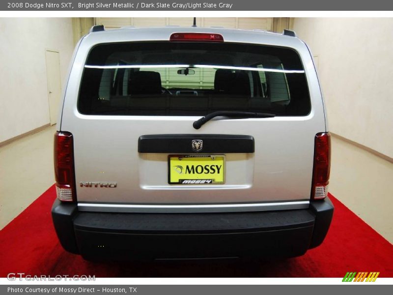 Bright Silver Metallic / Dark Slate Gray/Light Slate Gray 2008 Dodge Nitro SXT
