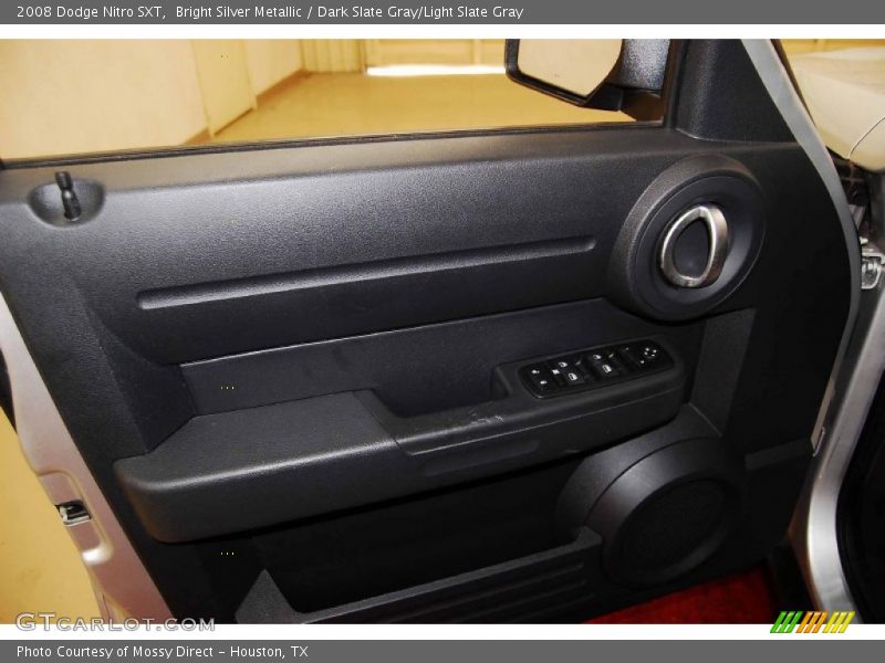 Bright Silver Metallic / Dark Slate Gray/Light Slate Gray 2008 Dodge Nitro SXT