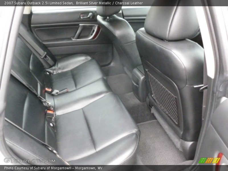Brilliant Silver Metallic / Charcoal Leather 2007 Subaru Outback 2.5i Limited Sedan