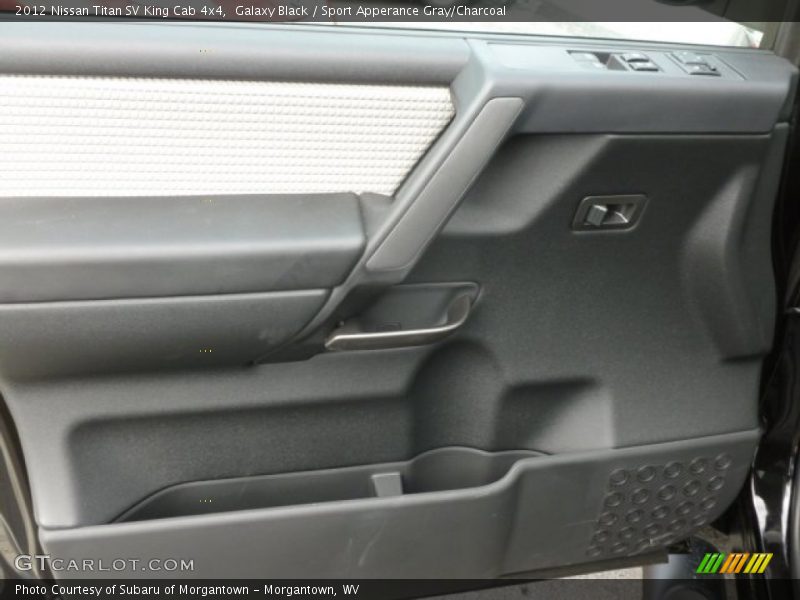 Galaxy Black / Sport Apperance Gray/Charcoal 2012 Nissan Titan SV King Cab 4x4