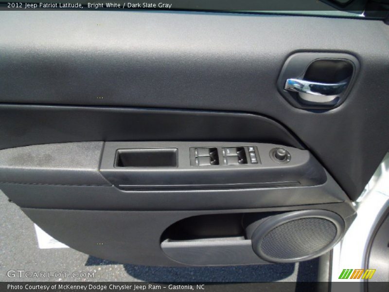 Bright White / Dark Slate Gray 2012 Jeep Patriot Latitude