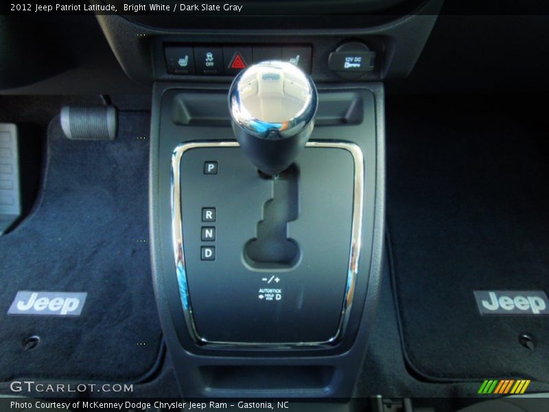 Bright White / Dark Slate Gray 2012 Jeep Patriot Latitude
