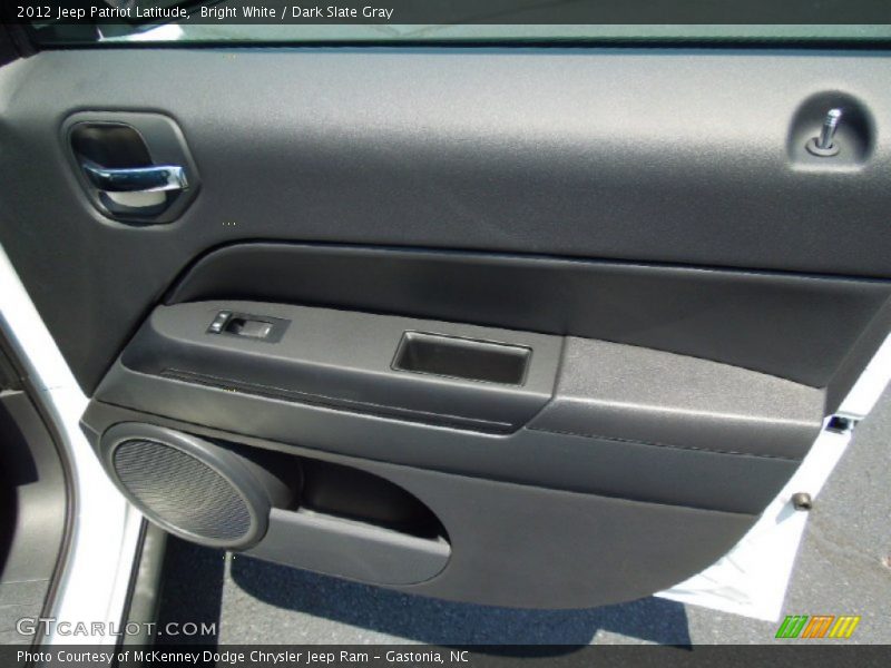 Bright White / Dark Slate Gray 2012 Jeep Patriot Latitude