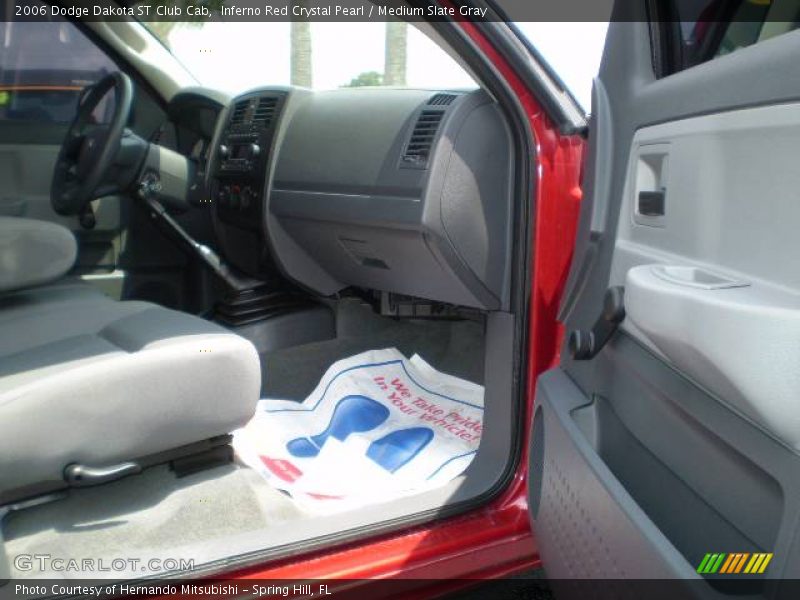 Inferno Red Crystal Pearl / Medium Slate Gray 2006 Dodge Dakota ST Club Cab